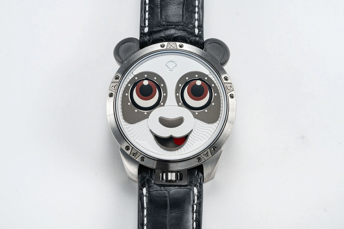 Panda Titanium
